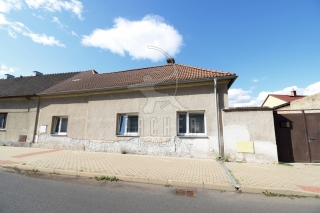 Exkluzivně - Prodej RD 3+1 s garáží, 154 m2, pozemek 1438 m2, Bohušovice nad Ohří (okres Litoměřice)