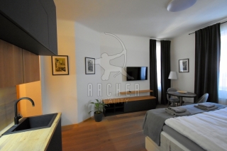 Prodej bytu 1+kk (30 m2), OV, Praha 1 - Nové Město, ul. Školská