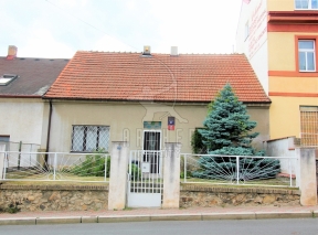 Prodej RD 4+kk,146,59 m2,pozemek 322 m2,vhodný k rekonstrukci, Praha 10 - Hostivař, ul. Hostivařská