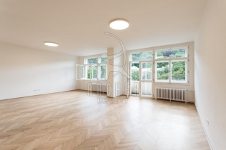 Prodej bytu 3+kk/B/S, OV, 115,70 m2, Praha 1 - Malá Strana, ul. Újezd