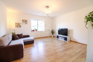 Exkluzivně - Prodej RD/T/S, 121 m2, pozemek 405 m2, Praha 9 - Čakovice, ul. Plajnerova