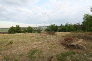 Prodej stavebního pozemku 1057 m2, plyn, elektřina, Brandýsek (okres Kladno), ul. Slánská