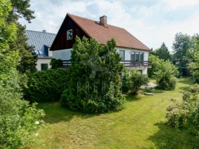 Exkluzivně - Prodej RD/B/T/G, 236 m2, pozemek 1136 m2, Roztoky (okres Praha-západ), ul. Palackého