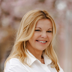 Mgr. Petra Tomková